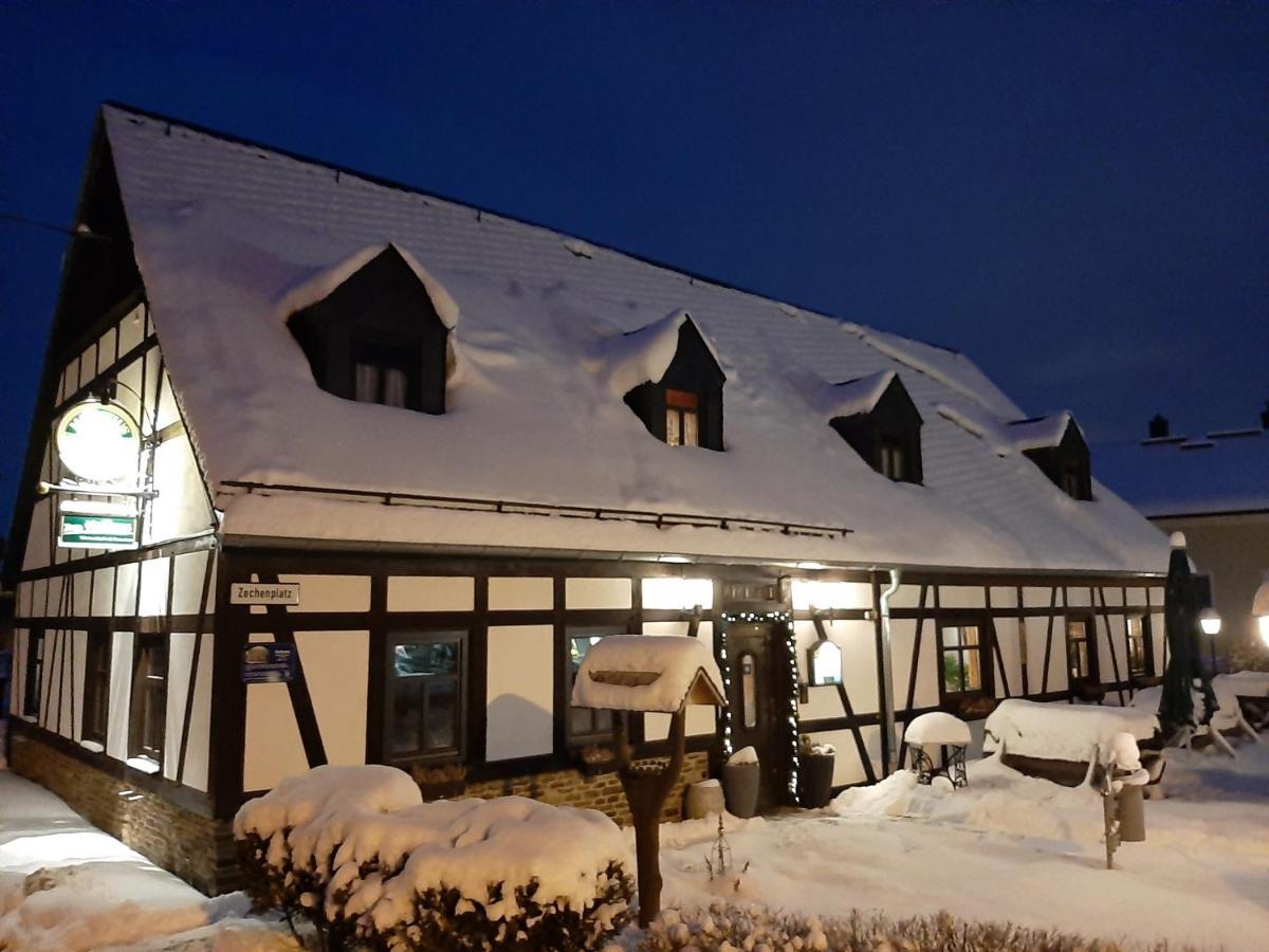 Wirtschaft & Pension Zum Huthaus Schneeberg  Esterno foto